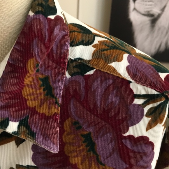 Eddie Bauer Berry and Burnt Umber Button Up - Picture 2 of 8